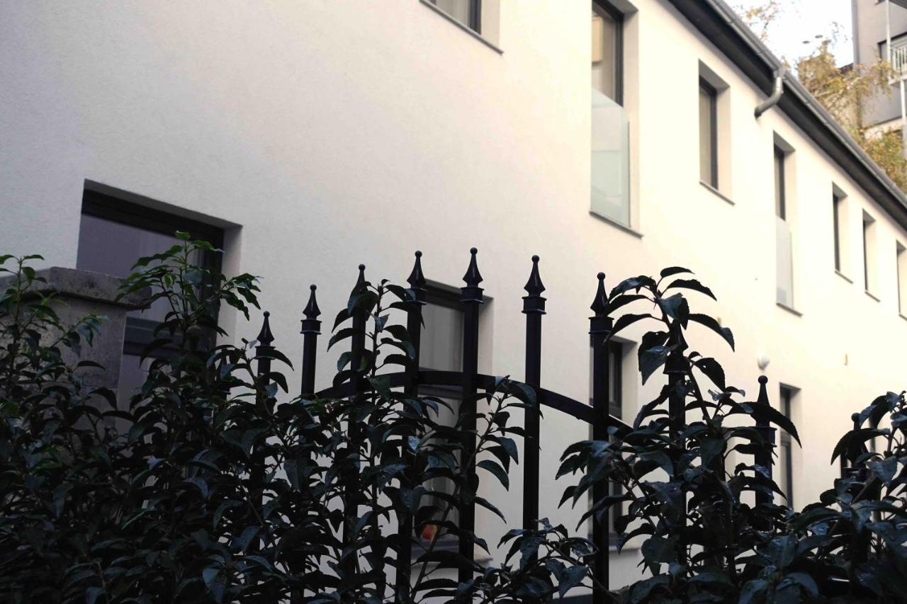 Studio U Parkplatz, Zentrale Ruhelage Neben Gruenoase Viena Exterior foto